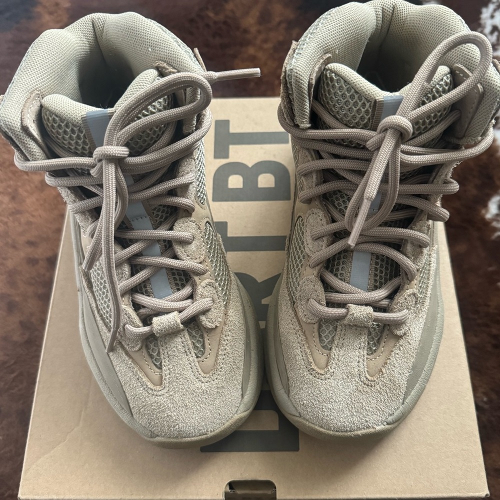 YEEZY Desert Boot